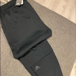 Black pants for jogging